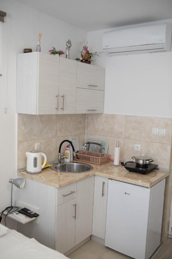 Apartmani Budimcic 特雷比涅 外观 照片