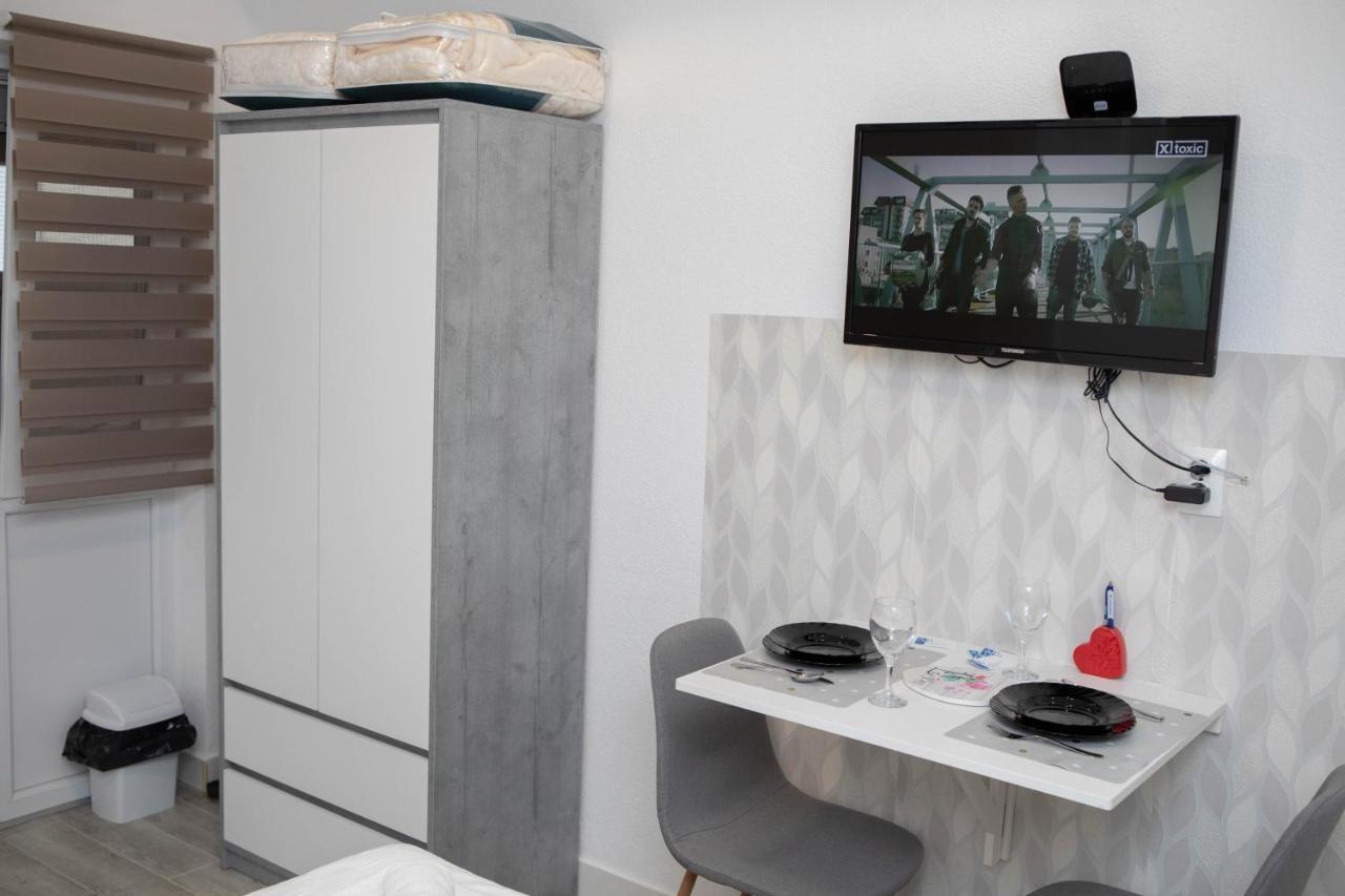 Apartmani Budimcic 特雷比涅 外观 照片
