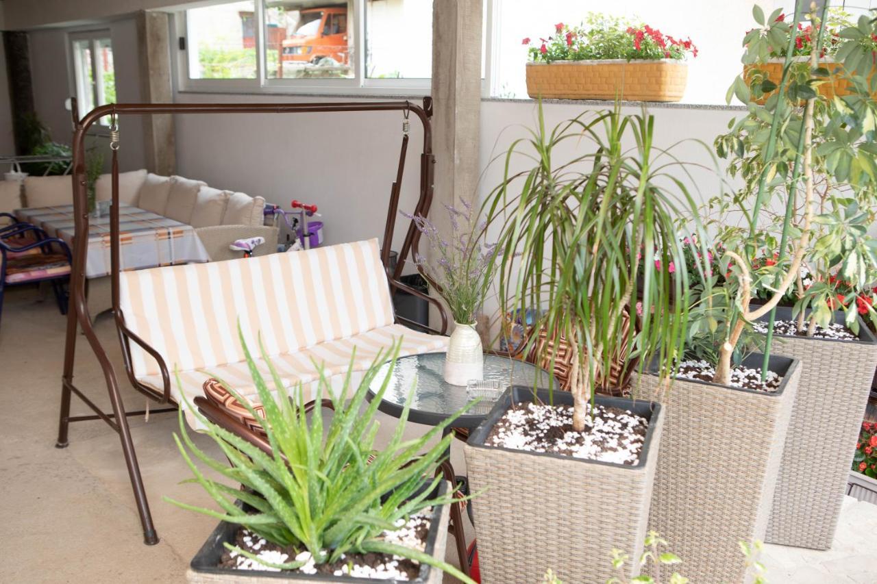 Apartmani Budimcic 特雷比涅 外观 照片